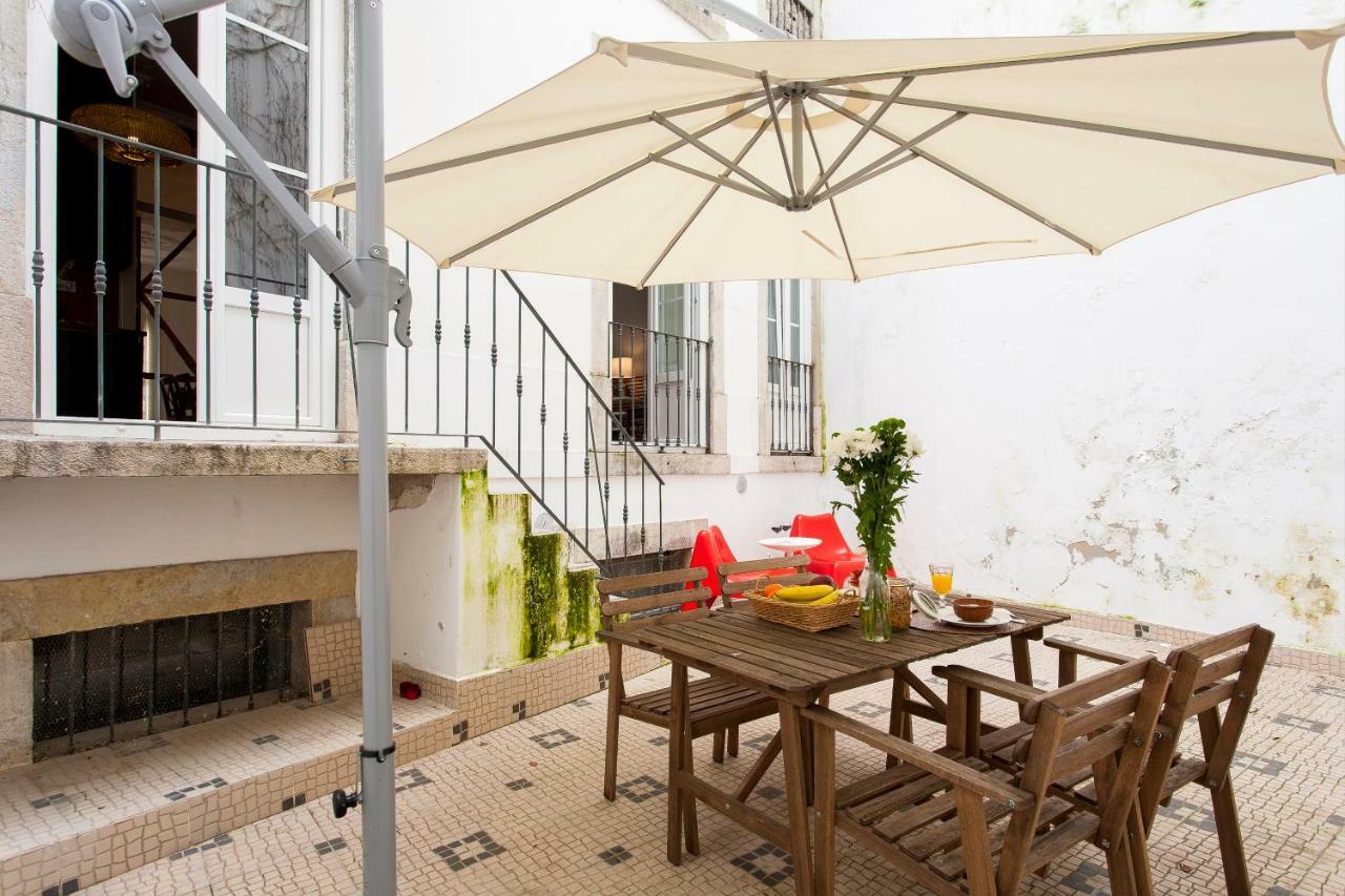 Bairro Alto 3 Bedroom Patio Flat! Lisboa Exteriör bild